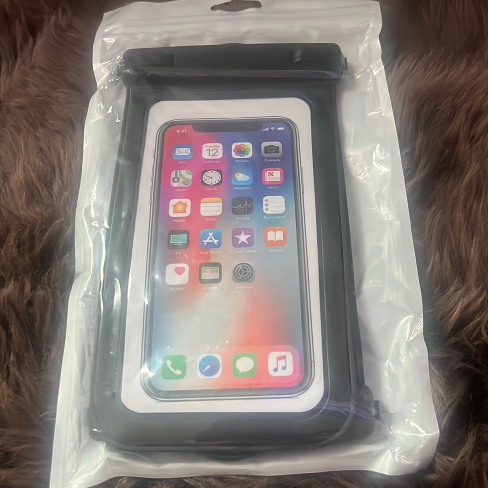 Aqua Plus Universal Waterproof Case,Waterproof Phone Pouch Compatible